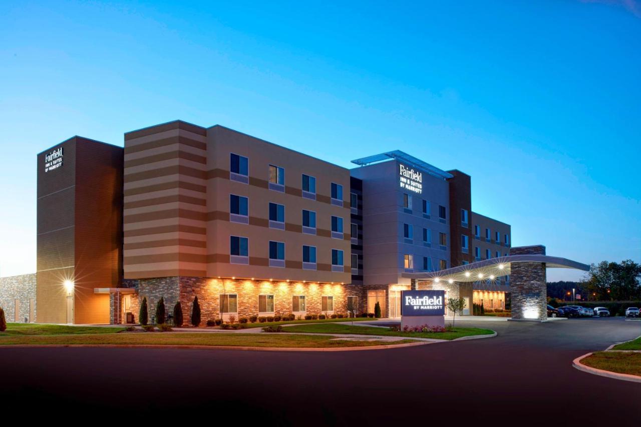 Fairfield Inn & Suites By Marriott Columbus, In Exterior photo